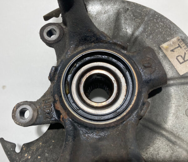 1990-1993 Mazda Miata 1.6l Passenger Side Rear Spindle Hub Assembly / Non-ABS / 74K NA078 - Image 5