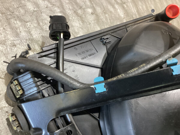 1997-2004 Porsche 986 Boxster Driver Side Radiator & Fan Assembly / 78K BX057 - Image 3