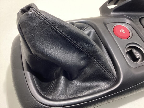 2000-2003 Honda S2000 AP1 Center Console Assembly w/ Armrest / Switches / HS002 - Image 2