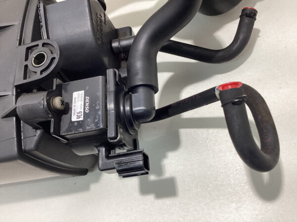 2000-2005 Honda S2000 OEM Fuel Vapor Solenoid Charcoal Canister / 125K HS001 - Image 3