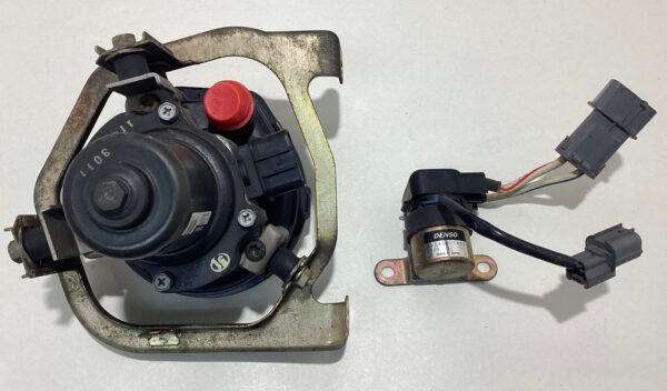 2000-2005 Honda S2000 Secondary Air Injection Pump w/ Relay / Smog / 137K HS002