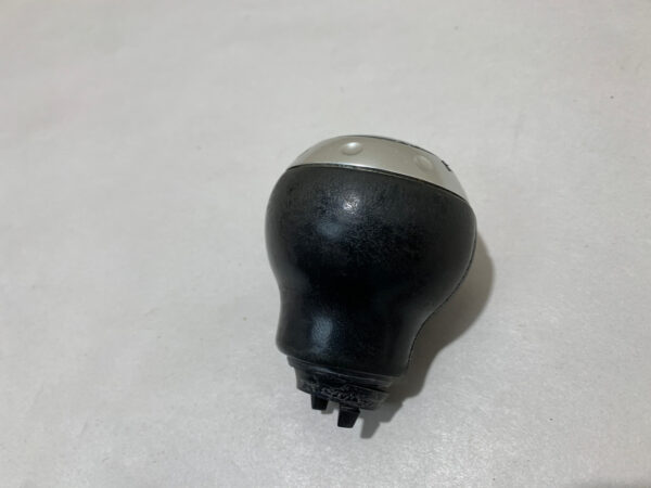 2000-2006 Audi TT 6 Speed Manual Shift Knob / Boot / Trim Surround / T1023 - Image 5