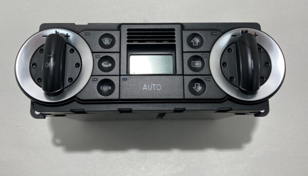 2000-2006 Audi TT Automatic Climate Control Module / 8N0820043A / T1026