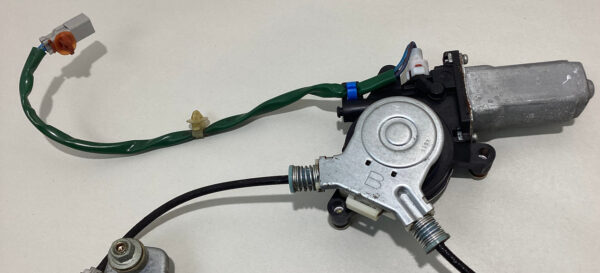 2000-2009 Honda S2000 Passenger Side Window Regulator w/ Motor / HS001 - Image 2