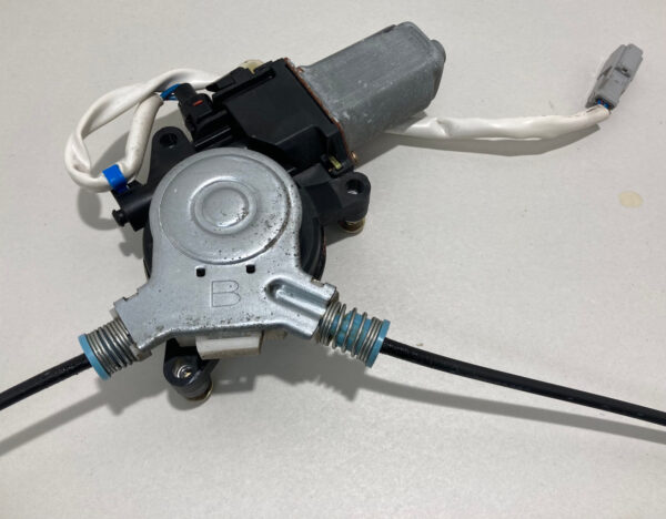 2000-2009 Honda S2000 Passenger Side Window Regulator w/ Motor / HS002 - Image 4