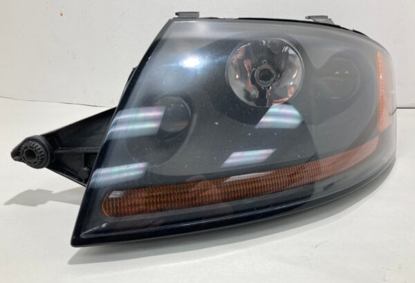2001-2006 Audi TT 1.8l Driver Side Headlight / Xenon HID / T1026