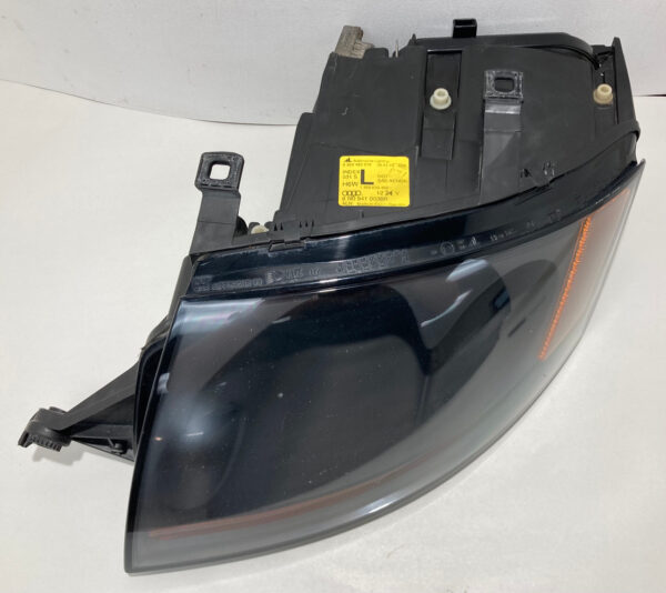 2001-2006 Audi TT 1.8l Driver Side Headlight / Xenon HID / T1026 - Image 4