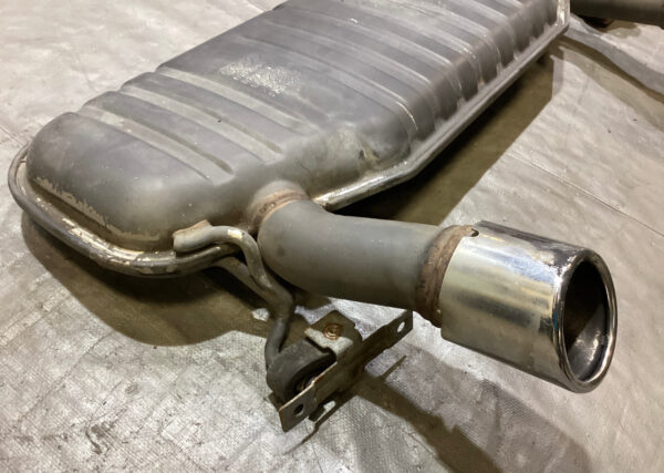 2001-2006 Audi TT 225hp 1.8l Exhaust Muffler w/ Tips / OEM / T1023 - Image 2