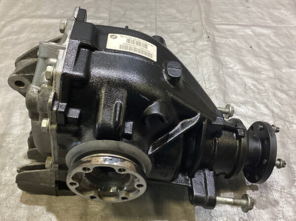 2003-2005 E85 E86 BMW Z4 3.0i Differential Assembly / 3.46 / Automatic / 113K Z4053