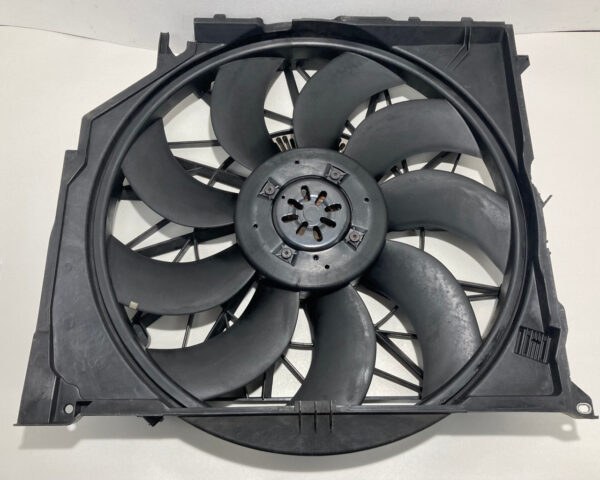 2003-2008 BMW Z4 Radiator Cooling Fan w/ Shroud / OEM / 67326901861 / 113K Z4053 - Image 4