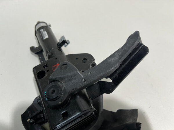 2003-2008 E85 BMW Z4 Convertible Top Driver Side Hydraulic Lift Cylinder Hinge / Damage / Z4051 - Image 2