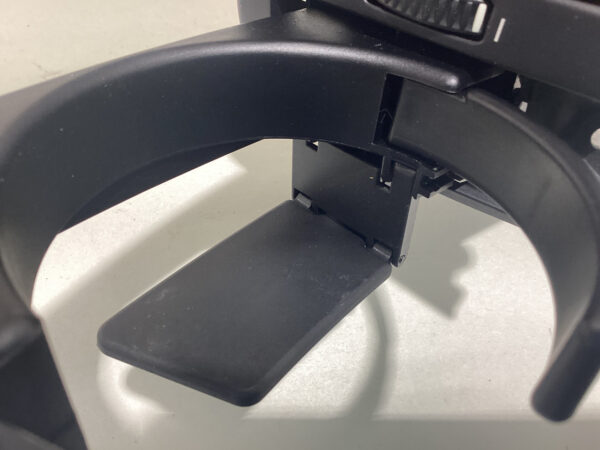 2003-2008 E85 E86 BMW Z4 Driver Side Air Vent & Cup Holder / Z4054 - Image 5