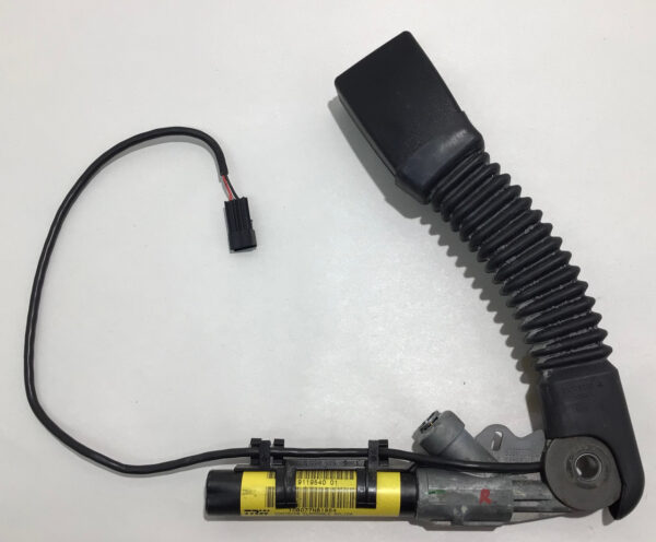 2003-2008 E85 E86 BMW Z4 Passenger Seat Belt Pretensioner Buckle / OEM / Z4050