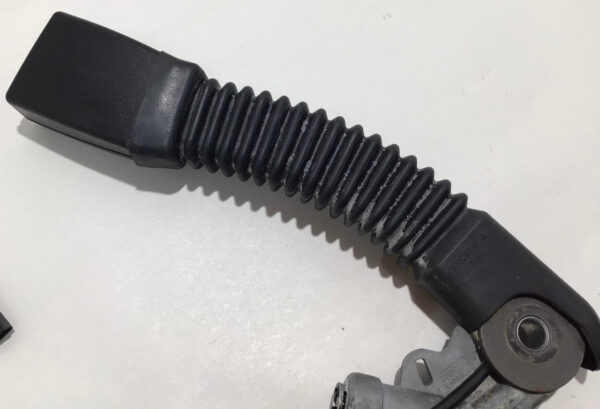2003-2008 E85 E86 BMW Z4 Passenger Seat Belt Pretensioner Buckle / OEM / Z4050 - Image 4