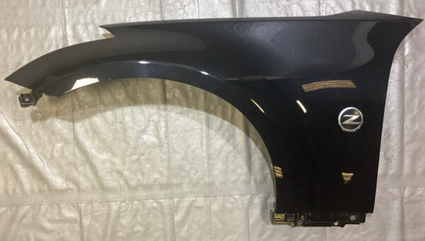 2003-2008 Nissan 350Z Driver Fender Panel / Magnetic Black Pearl 5Z023