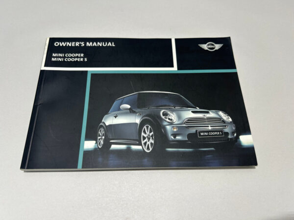2004 Mini Cooper S R53 Hatchback Factory Owner's Manual w/ Case / R1026 - Image 2
