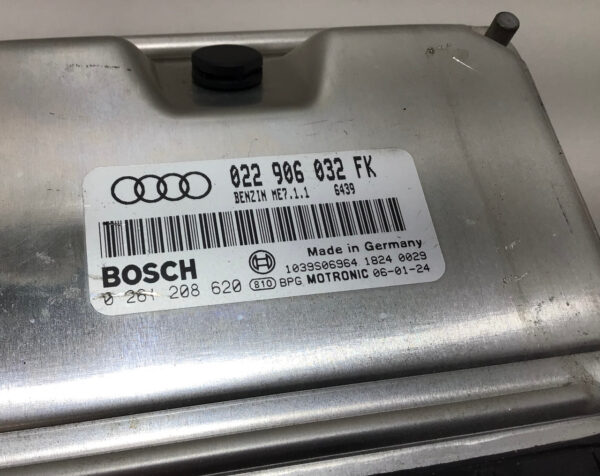 2004-2006 Audi TT 3.2l VR6 Engine Control Module ECU / 022906032 / T1018 - Image 2