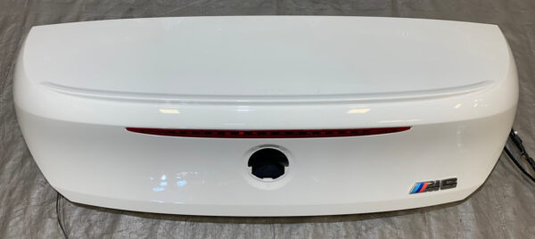 2004-2007 BMW 6 Series Convertible Trunk Lid / Alpine White / M6002