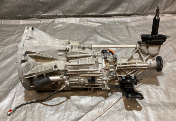 2004-2009 Honda S2000 AP2 6 Speed Manual Transmission / 141K HS003