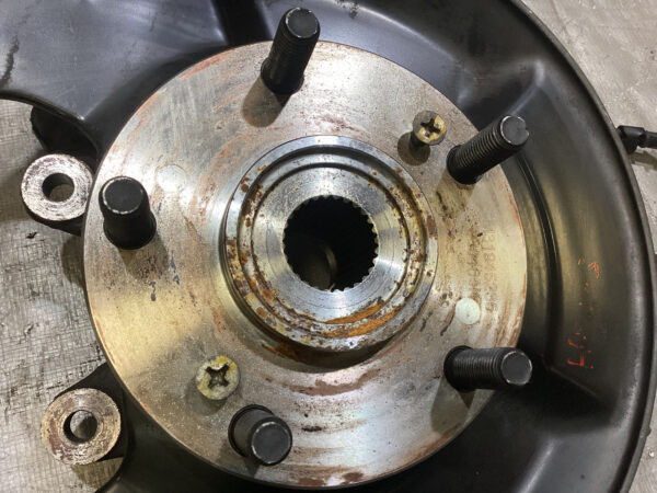 2004-2009 Honda S2000 Driver Rear Knee Knuckle Hub Assembly w/ Control Arms / 141K HS003 - Image 3