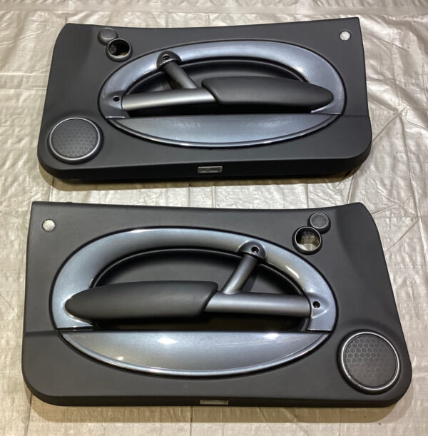 2005-2006 Mini Cooper Door Panels / Black w/ Anthracite Trim / Pair / R1027