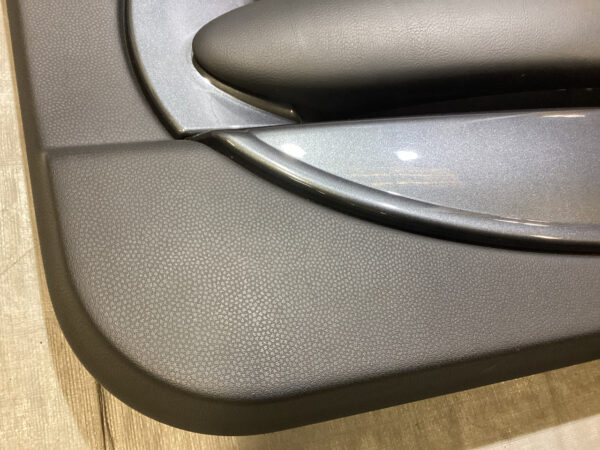 2005-2006 Mini Cooper Door Panels / Black w/ Anthracite Trim / Pair / R1027 - Image 5