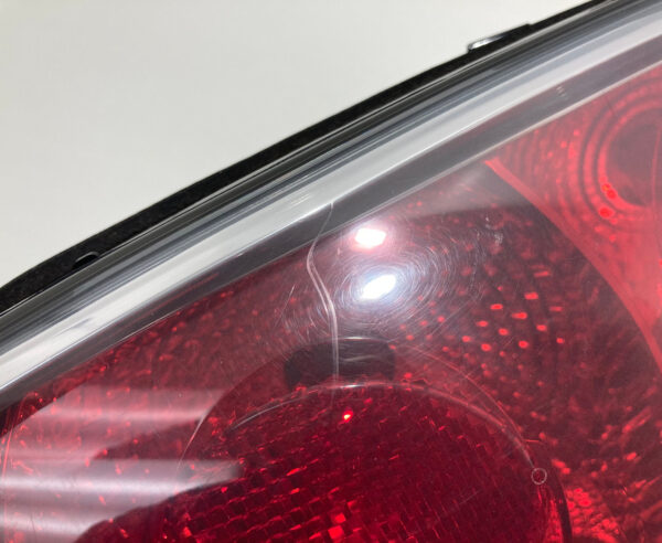 2005-2008 Mini Cooper Driver Side Tail Light / OEM / R1027 - Image 5