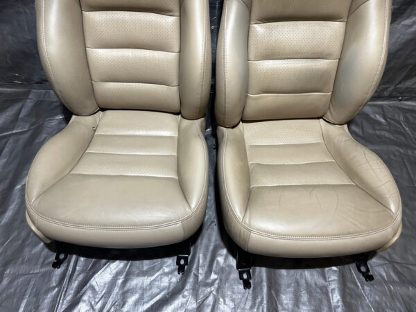 2005-2010 Chevrolet Corvette C6 Cashmere Leather Power Seats w/ Memory / Pair / C6012 - Image 2