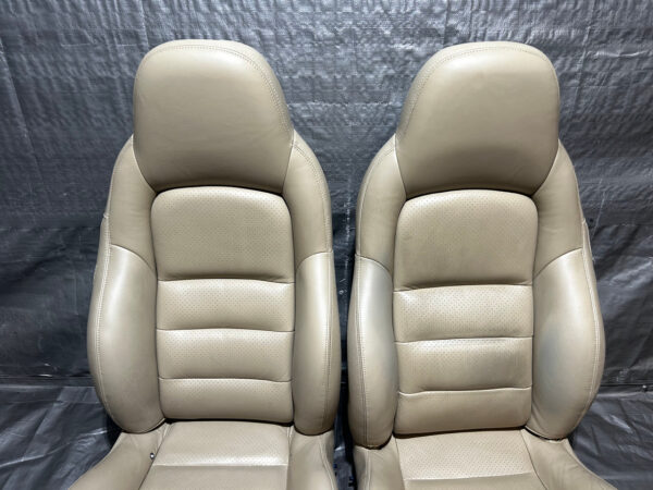 2005-2010 Chevrolet Corvette C6 Cashmere Leather Power Seats w/ Memory / Pair / C6012 - Image 3