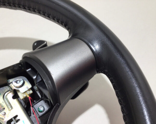 2006 Chevrolet Corvette C6 Black Leather Steering Wheel w/ Paddle Shifters / Automatic / C6013 - Image 3
