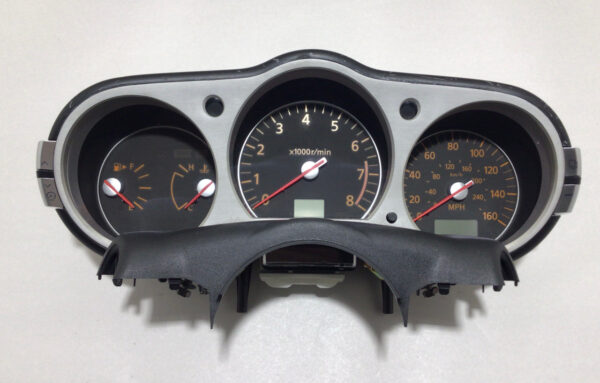 2006 Nissan 350Z Instrument Gauge Cluster / Automatic / 5Z013