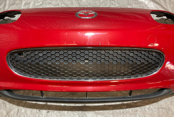 2006-2008 Mazda Mx5 Miata Front Bumper Cover w/ Grille *DAMAGE* / NC086 - Image 3