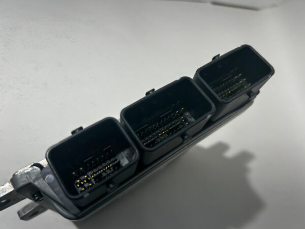 2007 Nissan 350Z VQ35HR ECU Engine Control Module / Automatic / MEC100-270 C1 6Z01 / 113K 5Z019 - Image 2