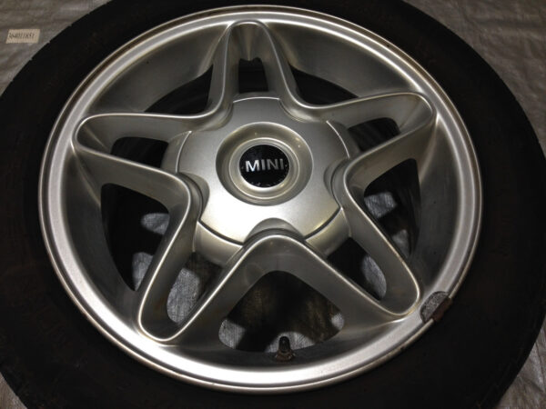 2007-2011 Mini Cooper S-Winder 5 Spoke Alloy 16" Wheel w/ Pirelli Tire / R2005 - Image 4