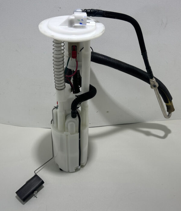 2007-2013 Chevrolet C6 Corvette Driver Side Fuel Pump Sending Unit / 19420860 / 58k / C6014