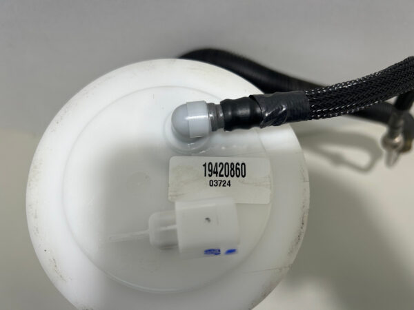 2007-2013 Chevrolet C6 Corvette Driver Side Fuel Pump Sending Unit / 19420860 / 58k / C6014 - Image 5