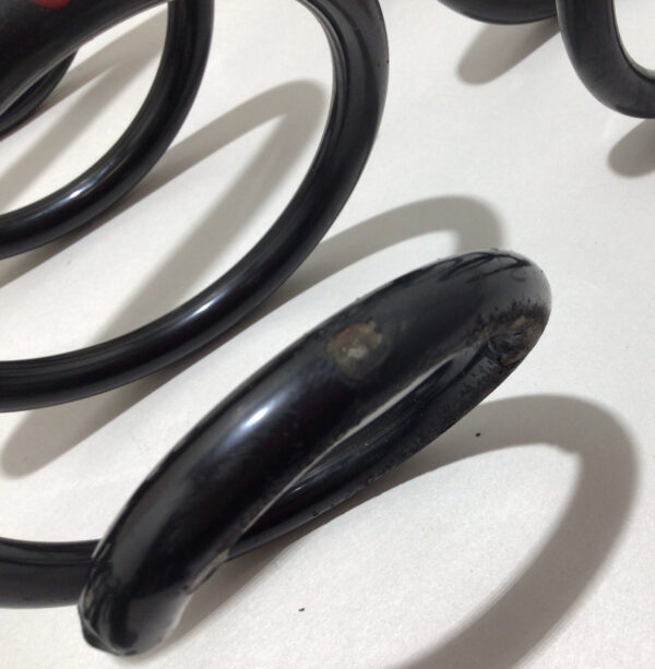 2008-2015 Audi TT 2.0 Quattro Convertible OEM Coil Springs / Set of 4 / T2007 - Image 4