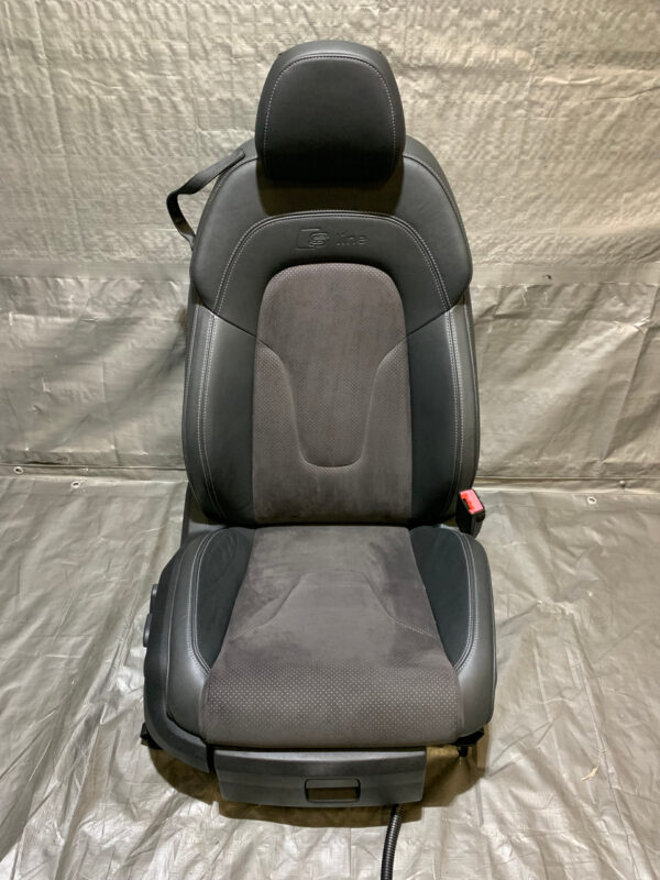 2008-2015 Audi TT 8J Convertible Passenger Front Sport Seat / Black Leather / Alcantara / T2008