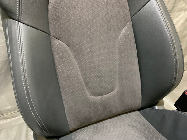 2008-2015 Audi TT 8J Convertible Passenger Front Sport Seat / Black Leather / Alcantara / T2008 - Image 2