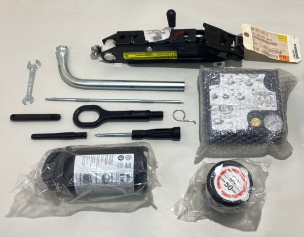 2008-2015 Audi TT MK2 8J Coupe Emergency Tool Kit w/ Air Compressor / Jack / T2012