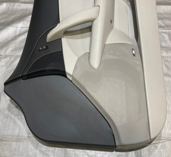 2009-2012 Chevrolet Corvette C6 Coupe Interior Door Panels / Titanium Gray / Bose / C6014 - Image 4