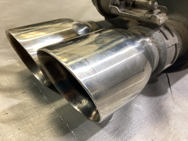 2009-2013 Chevrolet Corvette C6 OEM NPP Valved Exhaust Mufflers w/ Tips / Pair / 58K C6014 - Image 3