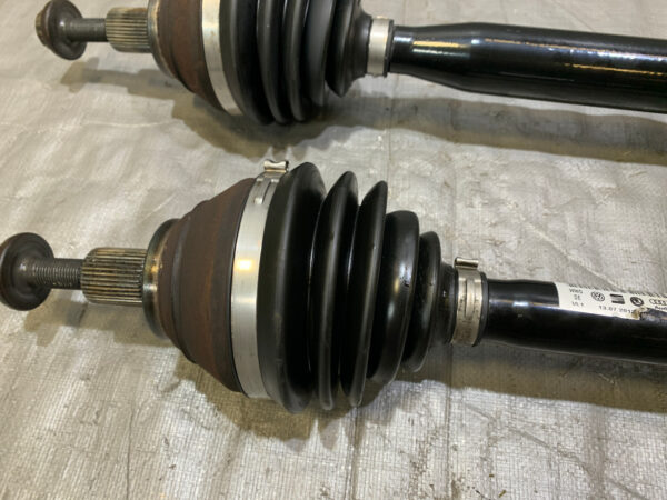 2009-2015 Audi TT Quattro Front Axles Half Shafts / Pair / 90K T2009 - Image 5