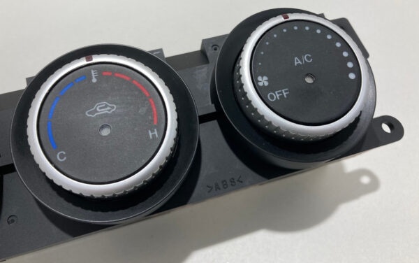 2009-2015 Mazda Mx5 Miata OEM Climate Control Module / NH1961190 / NC087 - Image 3