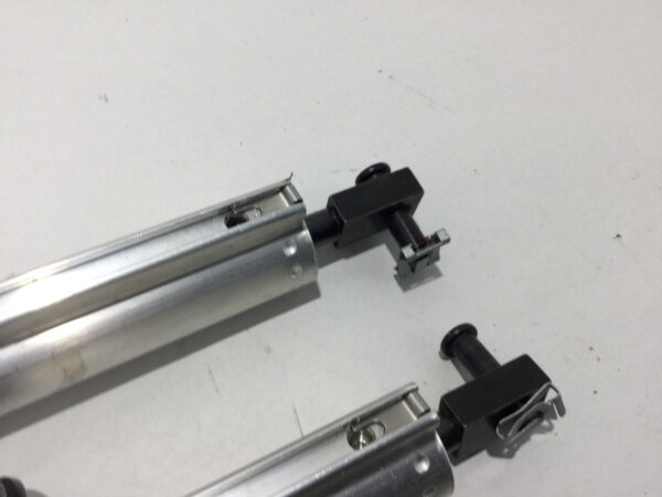 2009-2016 BMW E89 Z4 Convertible Top Main Pillar Hydraulic Lift Cylinders / Pair / OEM / Z4901 - Image 3
