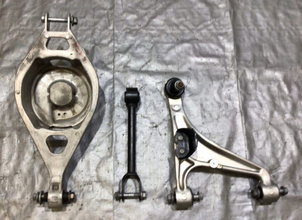 2009-2020 Nissan 370Z Driver Side Rear Knee Hub w/ Control Arms / 75K 7Z017 - Image 4