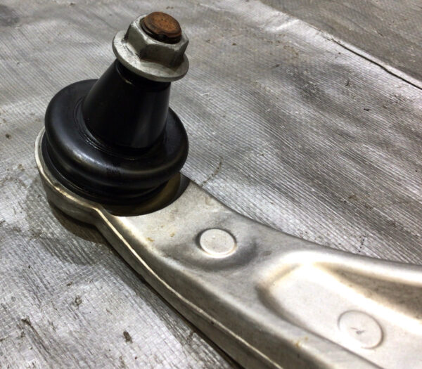2009-2020 Nissan 370Z Driver Side Rear Knee Hub w/ Control Arms / 75K 7Z017 - Image 5