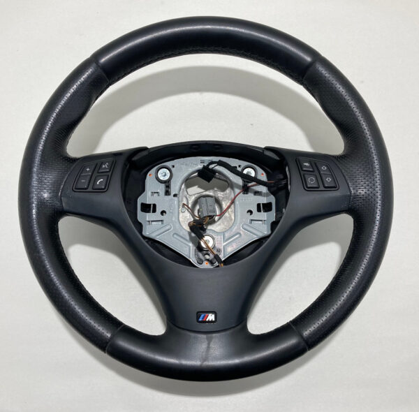 2011-2013 BMW 135i M Sport Black Leather Steering Wheel / Manual / B1010