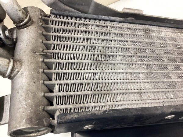 2011-2013 BMW 135i N55 Engine Oil Cooler / 17217564702 / B1010 - Image 4