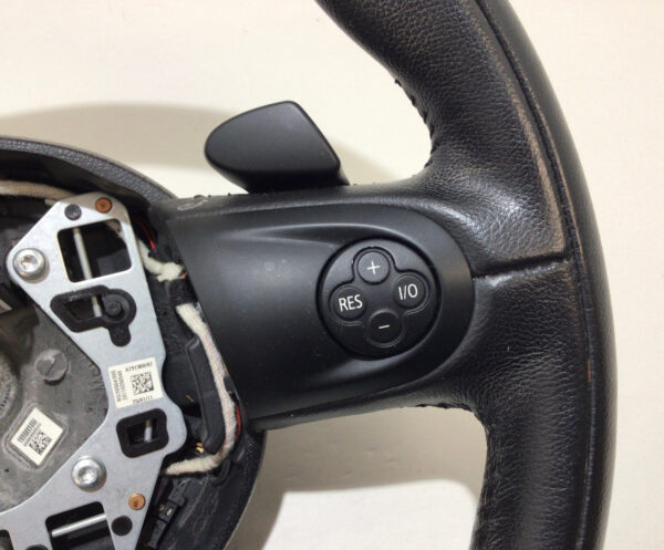 2011-2015 Mini Cooper Steering Wheel / 3 Spoke / Manual / Black Leather / R2015 - Image 4